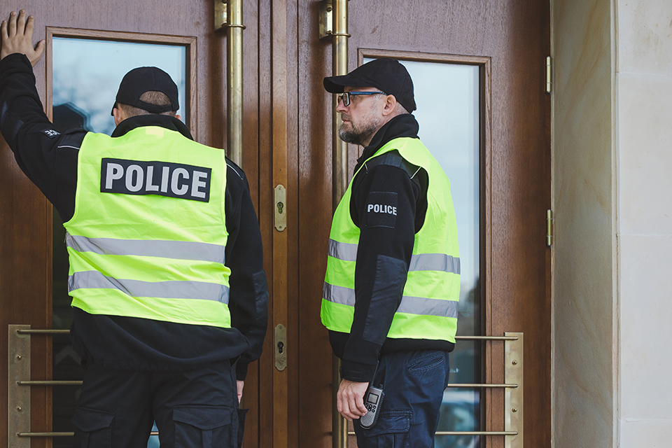 Your rights when police come to your home